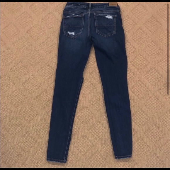 American eagle ripped jeans - Picture 2 of 5